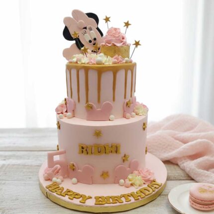 Minnie Mouse Themed Cake